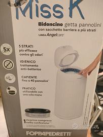 bidoncino getta pannolino 