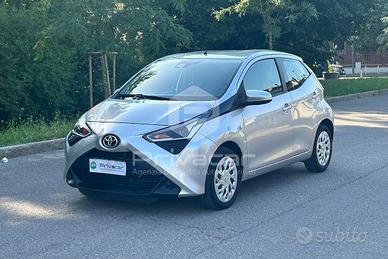 TOYOTA Aygo Connect 1.0 VVT-i 72 CV 5 porte x-cool