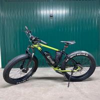 bici elettrica montambaic ammortizzata