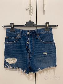 Levi’s