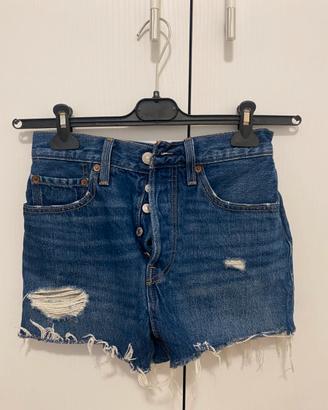 Levi’s
