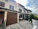 villa-a-schiera-a-cocquio-trevisago
