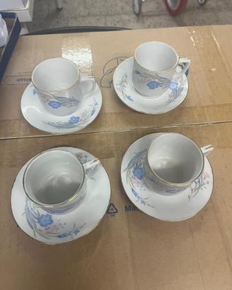 Set 4 tazzine in porcellana con piattini – decoro