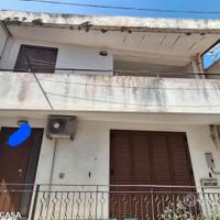 Faro Superiore, Indipendente su tre livelli