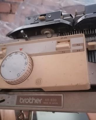  MACCHINA DA MAGLIERIA BROTHER KH 830