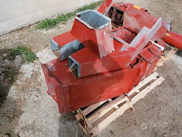 Ricambi mietitrebbia 3560 new holland