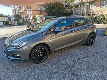 Opel Astra 1.4 Elective 5 porte