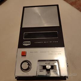 registratore a cassette Sanyo M-138 vintage 