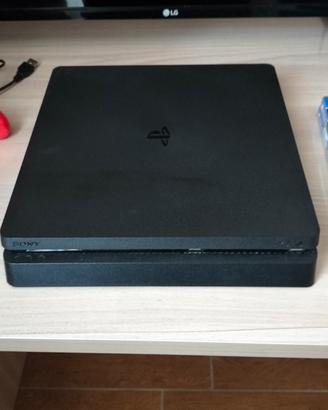 PlayStation 4 slim