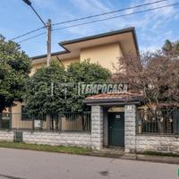 APPARTAMENTO IN VILLA