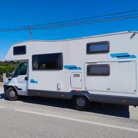 Camper Elliot40 su Ducato JTD 2.8 7 posti viaggio