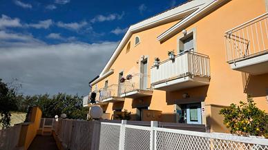 VILLA A SCHIERA A ROMA