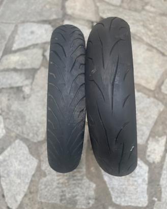 Gomme motard Pirelli