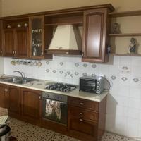 Arredamento cucina + parete attrezzata