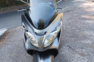 Suzuki Burgman 400