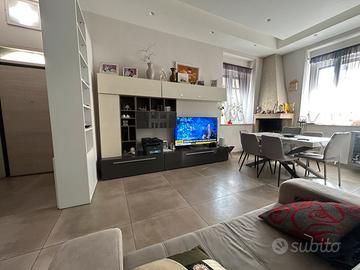 Intero Stabile zona Corso