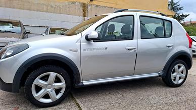 DACIA SANDERO STEPWAY 1.5 dCi 90CV