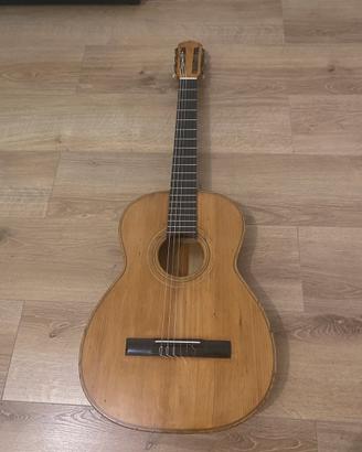Chitarra classica antica