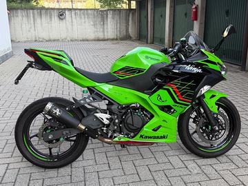 Kawasaki ninja 400 KRT