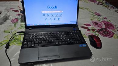 Samsung np300e5x