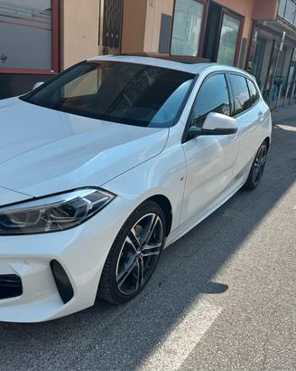 BMW Serie 1 118d F40 M Sport FULL OPTIONAL