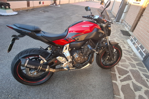 Yamaha mt07
