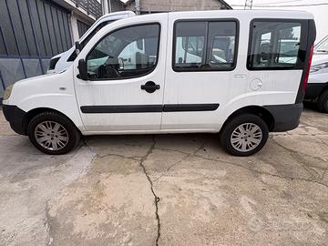 Fiat doblo 1.3 diesel autocarro 5 posti