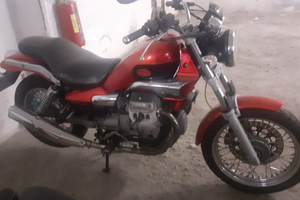 Moto Guzzi Nevada 750