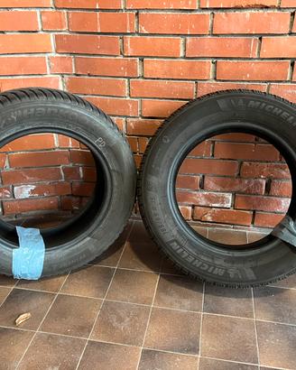 Due gomme Hankook invernali