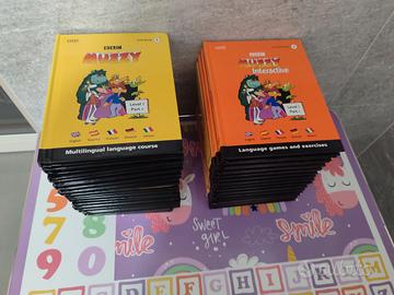 Due serie corsi multilingua BBC Buzzy