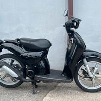 Aprilia Scarabeo