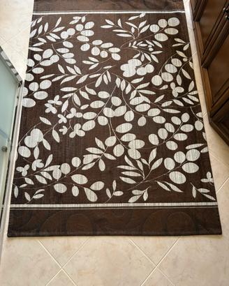 Tappeto Made In Italy Marrone con motivo floreale