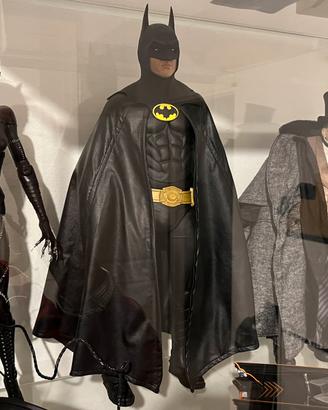 NECA Batman pinguino Catwoman