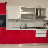 Cucina  completa di elettrodomestici