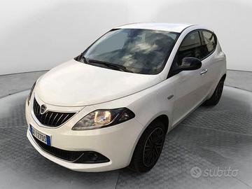 Lancia Ypsilon New 5 porte My21 1.0 70cv Hybr...