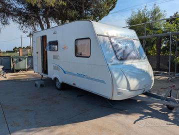 Roulotte Caravelair Antares Luxe 490