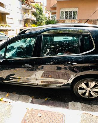 Peugeot 2008 Allure 1.2 PureTech