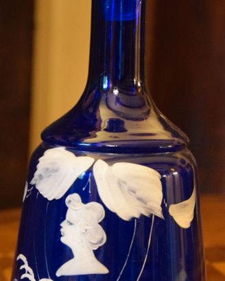 Bottiglia in vetro di Murano con cammeo del 1800