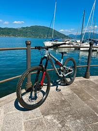 commencal