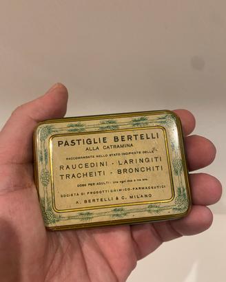 Scatola di latta Pastiglie Bertelli vintage