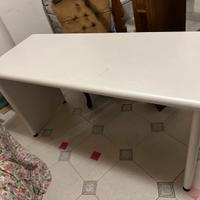 Scrivania. 120/50/67 cm. Zona Rustica