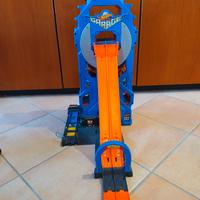 Pista Mega Garage HotWheels