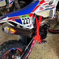 Marmitta e silenziatore FMF Beta 250 / 300