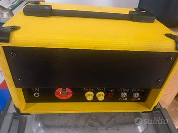 Testata 18 Watt  per chitarra