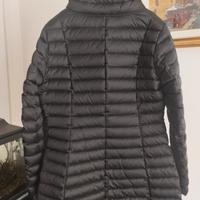 giacca piumino sciancrata nera Colmar