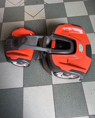 Robot rasaerba Husqvarna Automower 535AWD