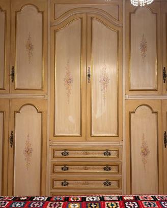 Armadio stile veneziano 
