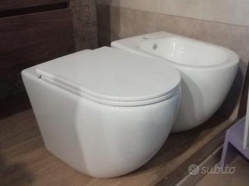 WC + copriwc e bidet