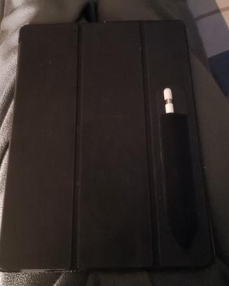 ipad pro 12" 2017 + cover + Apple Pencil+128 gb