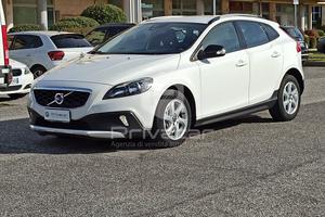 VOLVO V40 Cross Country D2 Kinetic